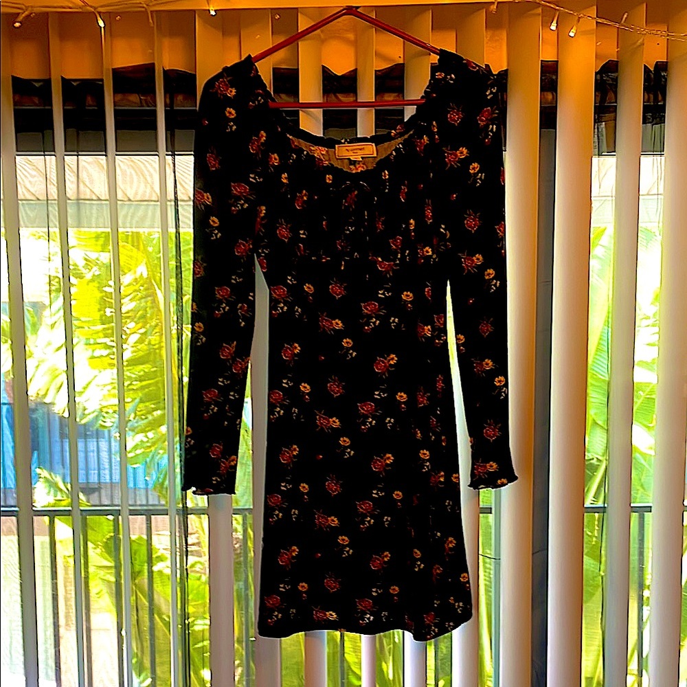 Ruffled bodice Black floral Y2K Mini Dress (M)